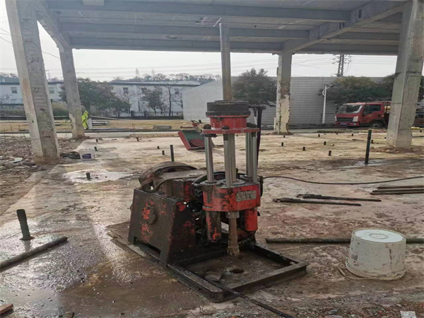 红花岗袖阀管小导管注浆加固施工工艺